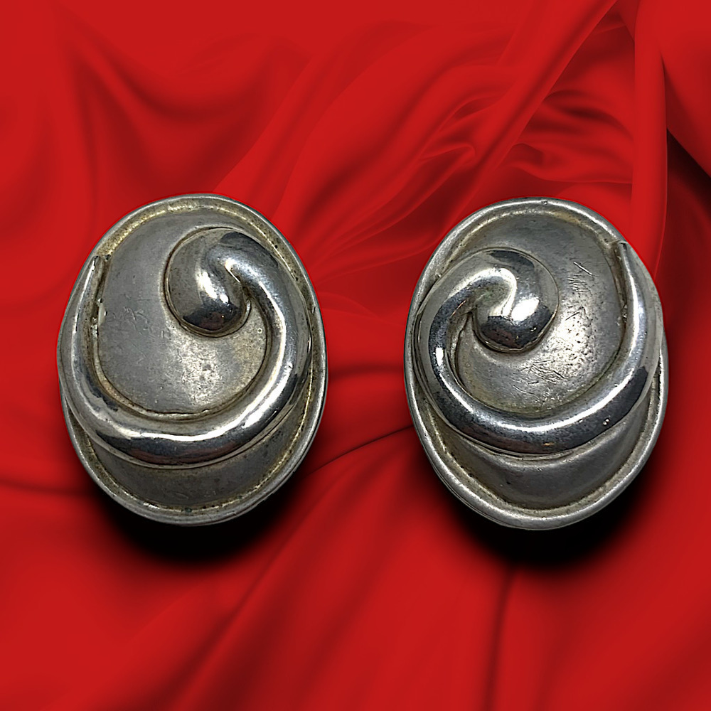 Vintage 1980's Silver Tone Clip On Swirl Earrings Avant Garde New Wave Punk